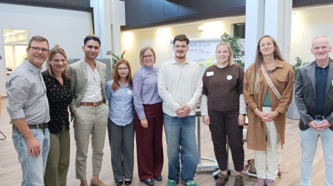v.l.n.r.: Jens Maylandt und Christiane Meyn (sfs der TU Dortmund), Barsan Sidik und Han Pham (beide Wirtschaftsförderung Dortmund) Tina Riedel (Regionalagentur Westfälisches Ruhrgebiet), Alexander Lang und Jasmine Hohmann (Klinkum Dortmund), Jeannette Koall (rku.it), Peter Ittermann (sfs der TU Dortmund)